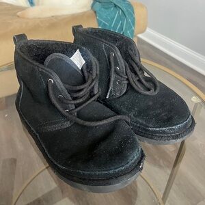 UGG WOMENS NEUMEL BLACK LACE
UP WINTER FUR SUEDE BOOT 6